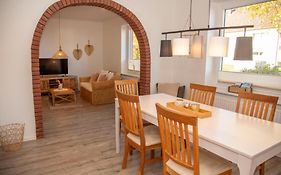 Ferienhäuser Rosalinn und Felinchen